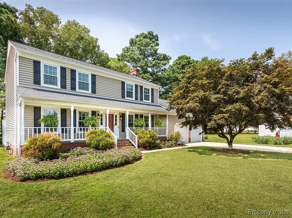 202 Odd Rd, Poquoson, VA 23662