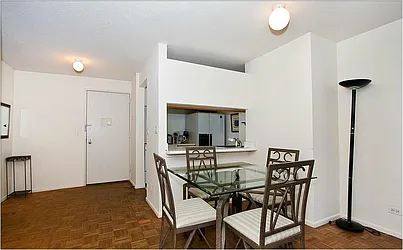 Rented by Avenue Real Estate