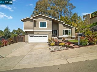 3496 Skyline Dr, Hayward, CA 94542