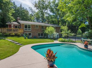 259 Long Meadow Rd, Kinnelon, NJ 07405