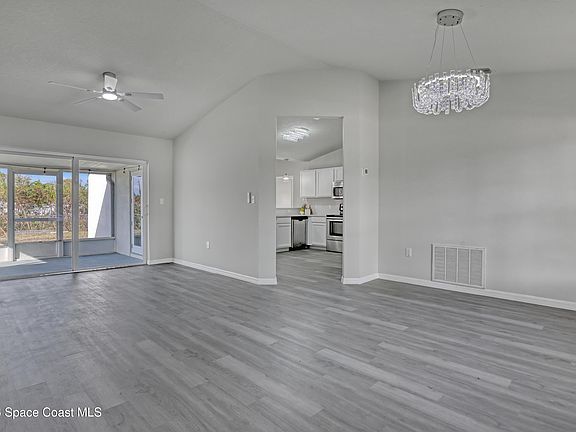 4th image of 903 Raleigh Rd SE