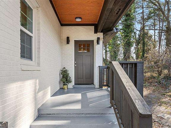 3rd image of 2330 Beecher Rd SW