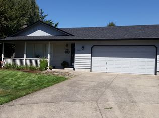3496 Honeywood St, Eugene, OR