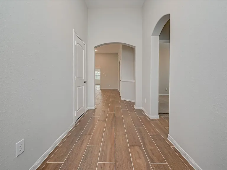 219 Little Dog Dr — Photo 5