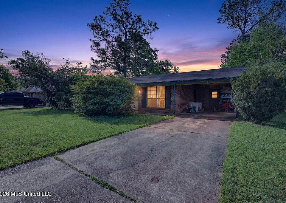 1st image of 2702 E Angela Cir