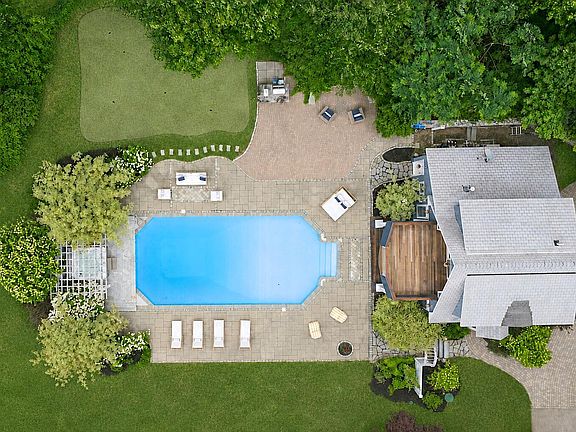 4th image of 440 Mitchell Road