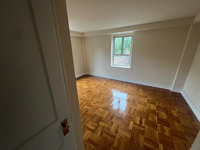 192-45B 71st Cir #3A — Photo 12