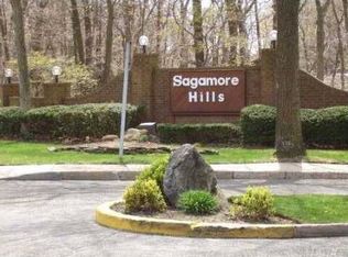 146 Cambridge Dr, Port Jefferson Station, NY 11776
