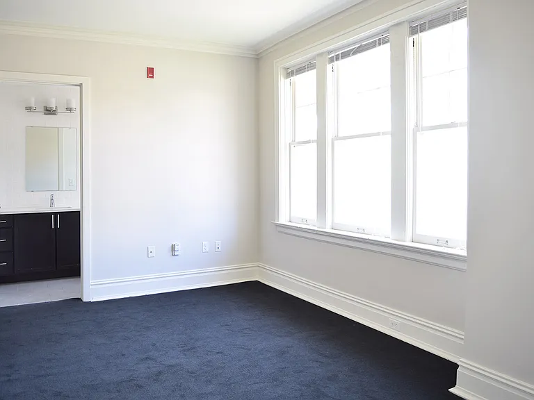 Dining/Living room