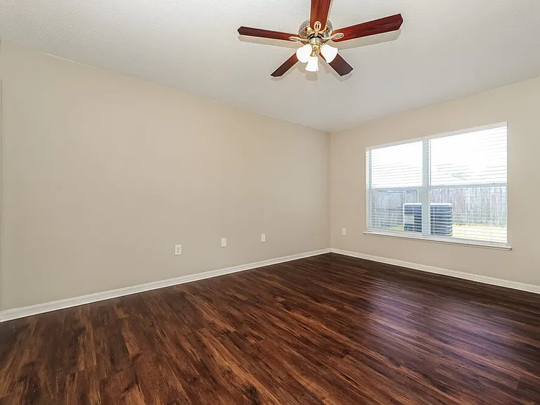 30250 Rattana Ct — Photo 8