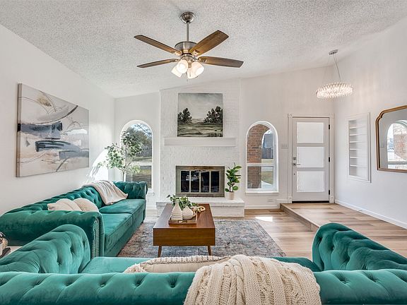 2nd image of 5702 Galaxie Rd