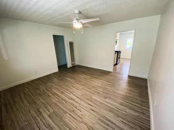 833 E Sunrise Blvd, Long Beach, CA 90806