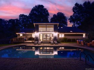 71 High Point Rd, Westport, CT 06880