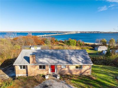 227 Fleetwood Dr, Saunderstown, RI, 02874