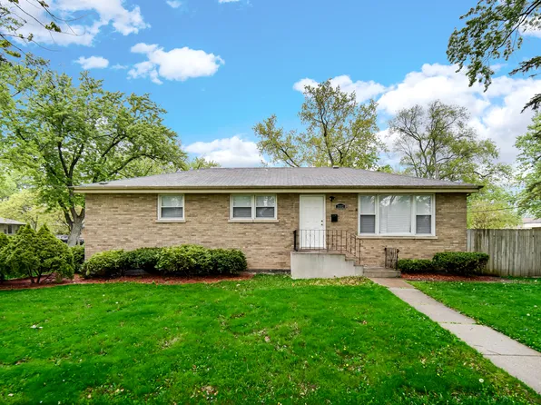3802 213th Pl, Matteson, IL 60443