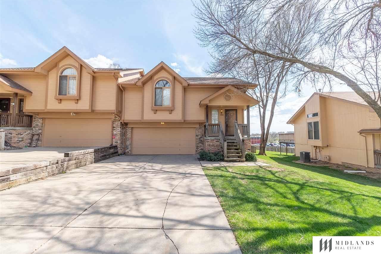 1803 Brenda Dr Bellevue Ne 68005 Zillow