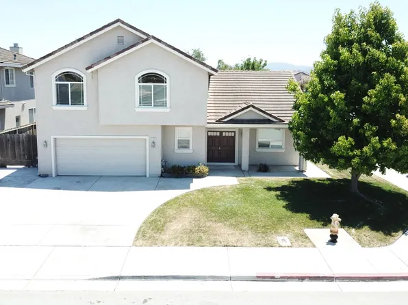 1721 Monte Vista Dr, Hollister, CA 95023