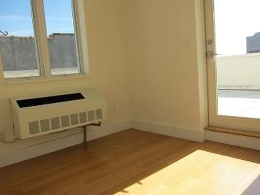 Sold by Corcoran | media 28