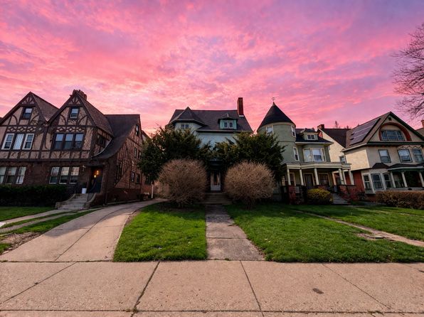 338 Elmwood Ave APT 1
