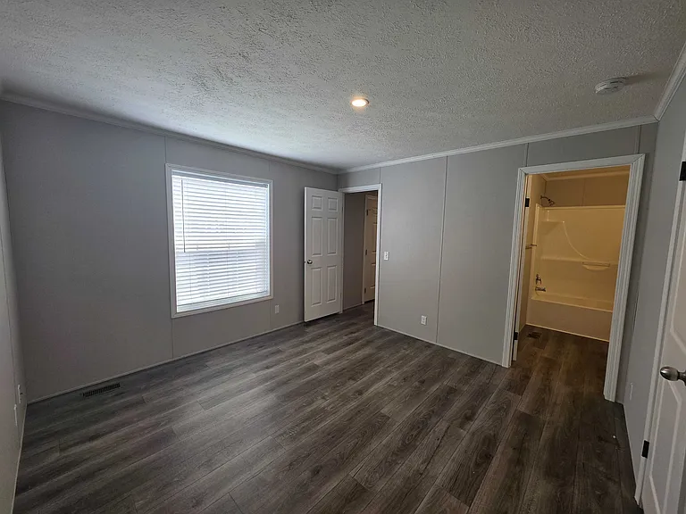 1 Shannon Dr #62 — Photo 9