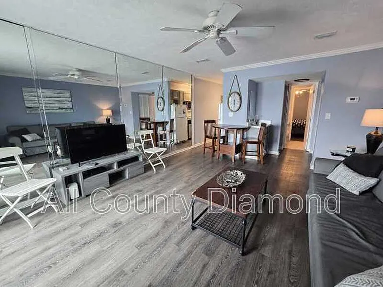 301 Lullwater Dr #401 — Photo 6