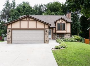 5763 W 134th St, Savage, MN 55378