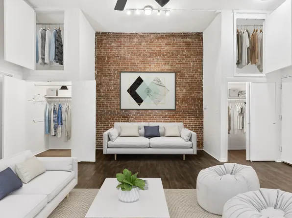 10 West 87th Street image 2 of 6