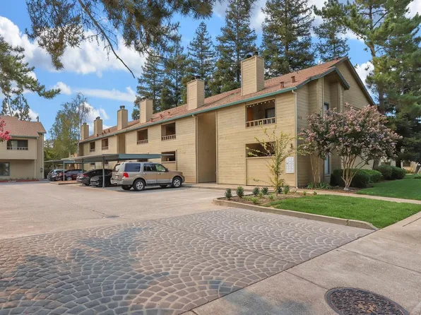 625 N Church St APT 2, Lodi, CA 95240