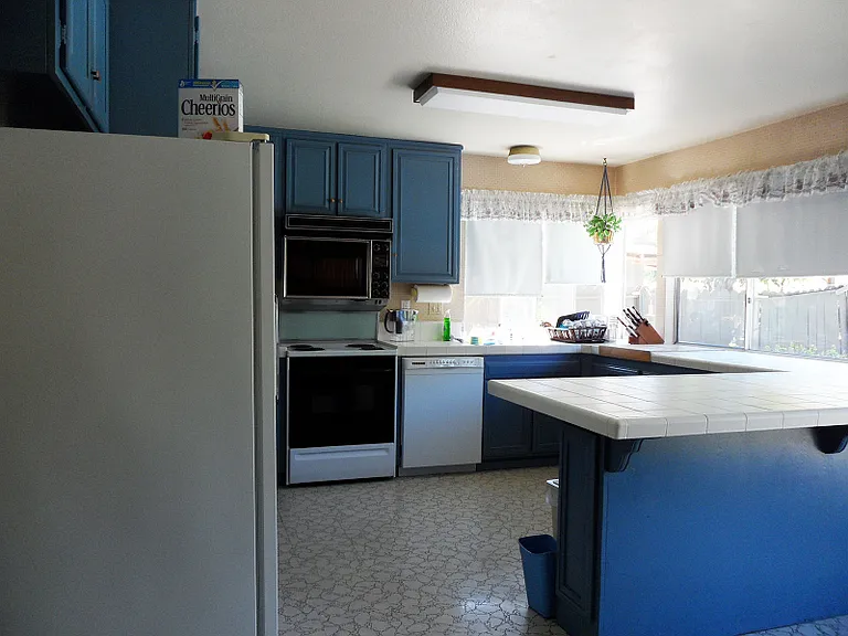 8380 Hydra Ln — Photo 4