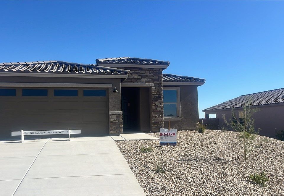 1st image of 2772 Kingman Drive