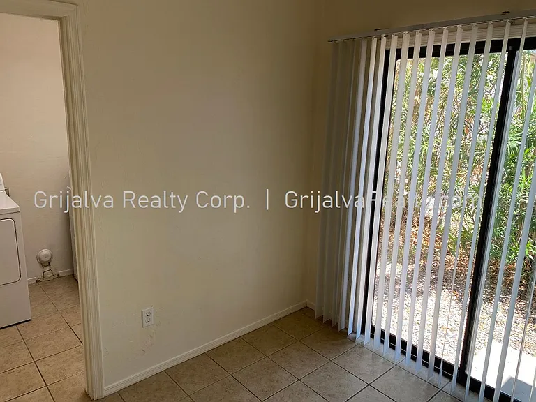 1415 E Elm St #1 & 2 — Photo 17