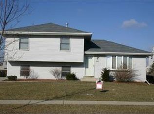 6907 Applegate Dr, Plainfield, IL