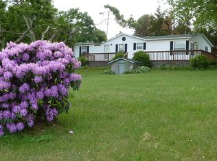 1042 Dusty Ridge Rd, Fancy Gap, VA 24328