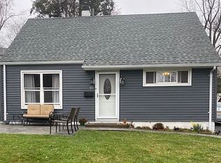 45 Richard Dr, Waldwick, NJ 07463