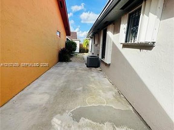 4th image of 2549 W 73rd Pl #2549