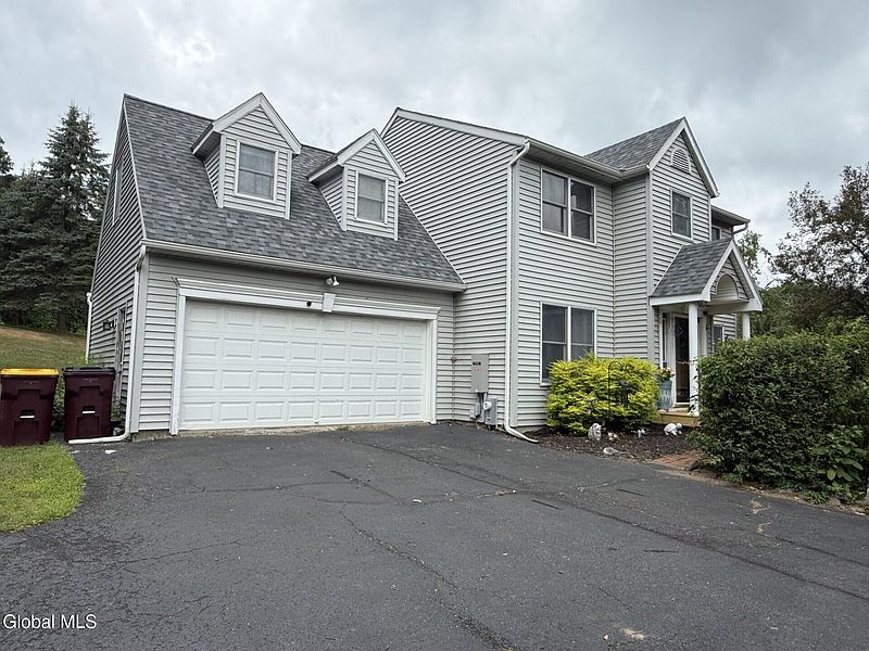 2nd image of 6 Laura Drive