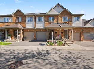100 Beddoe Dr #98, Hamilton, ON L8P 4Z2