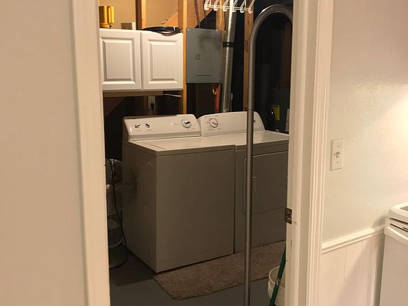Private laundry W/D and storage room