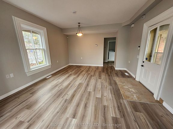 4th image of 5928 16th Ave