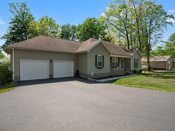 2nd image of 2379 Tick Ridge Rd