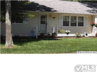 876 Arlington Ave, Forked River, NJ 08731