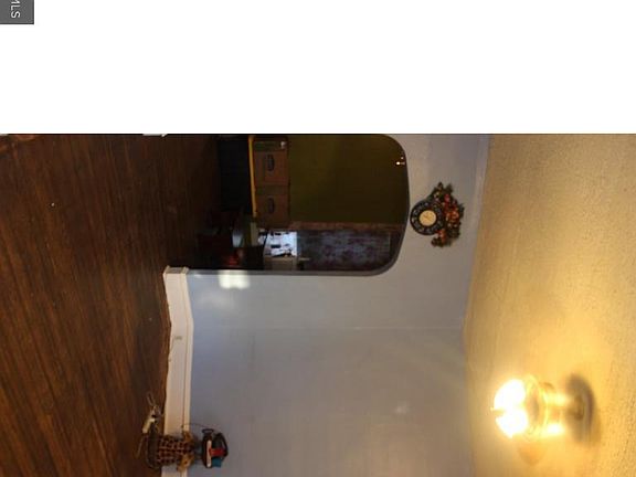 2nd image of 114 E Albanus St