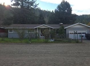 38 Palomino Way, Garberville, CA 95542