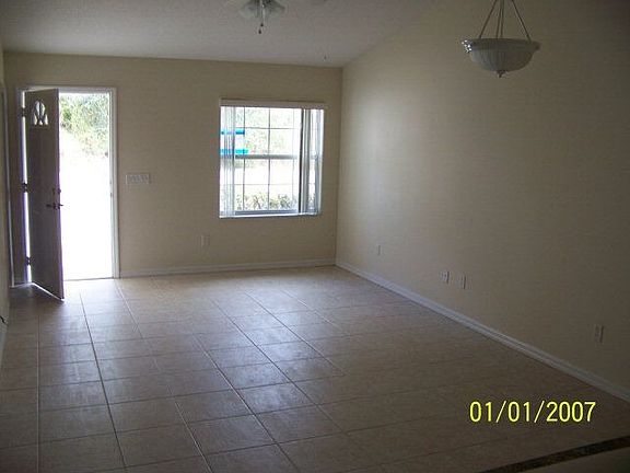 4th image of 51 Wellwood Ln