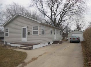 934 Easton Ave, Waterloo, IA 50702