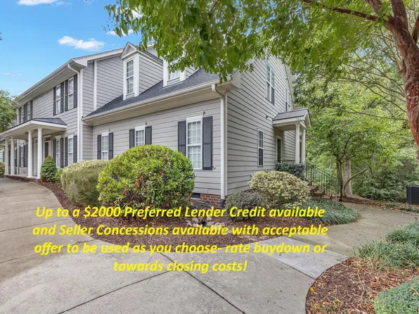 762 Parkside Townes Ct, Wake Forest, NC 27587