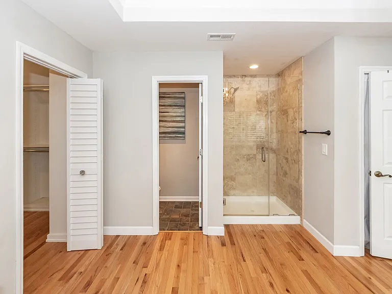 2105 Williams Veneer Ct — Photo 63