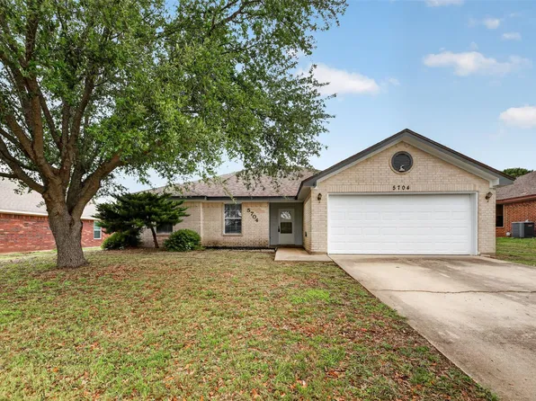 5704 Golden Dr, Killeen, TX 76542