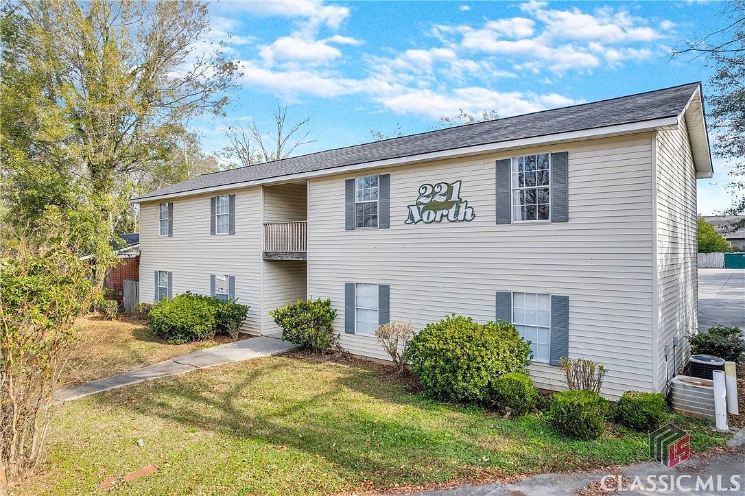 221 N Irwin St, Milledgeville, GA 31061 | Zillow