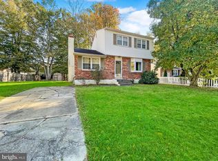 544 E Hanna Dr, Newark, DE 19702